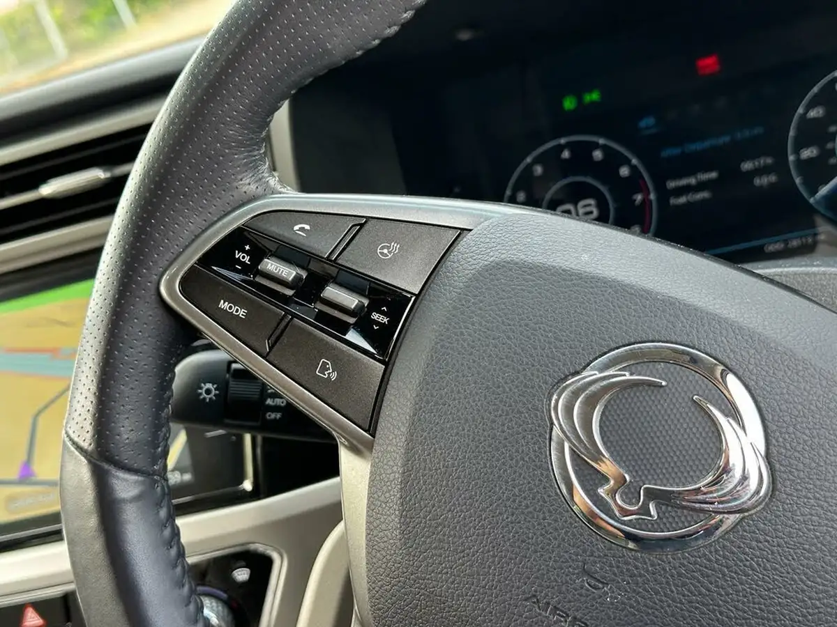 2020-kgm-ssangyong-korando-15-ultimate-big-47
