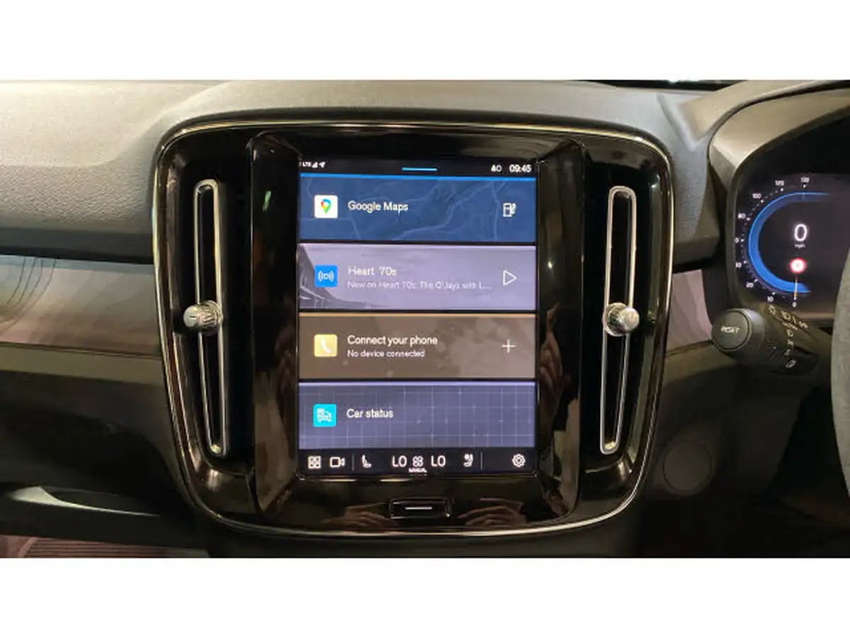 2022-volvo-c40-e-twin-recharge-pro-big-28