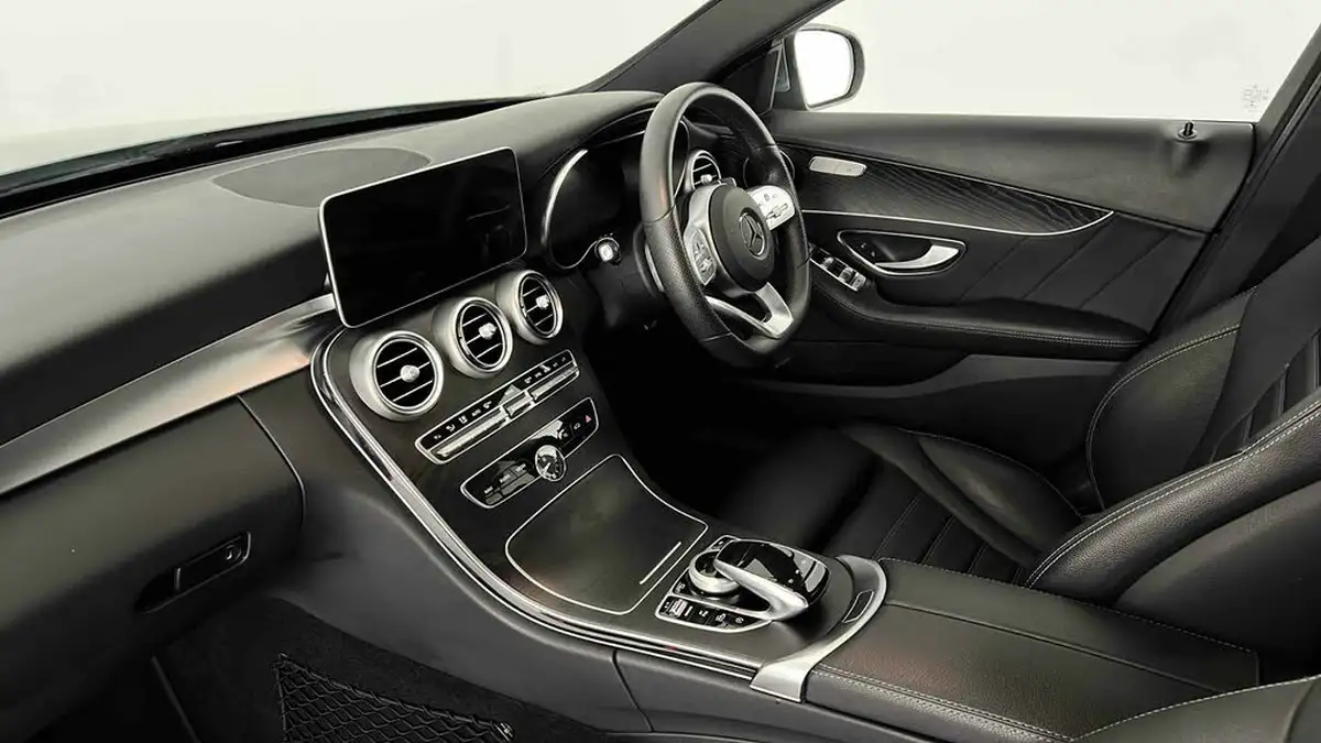 2020-mercedes-benz-c-class-16d-c200d-amg-line-edition-premium-saloon-4d-9g-tronic-plus-big-7