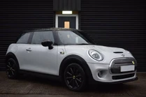 2020 MINI Cooper E Cooper S 2)