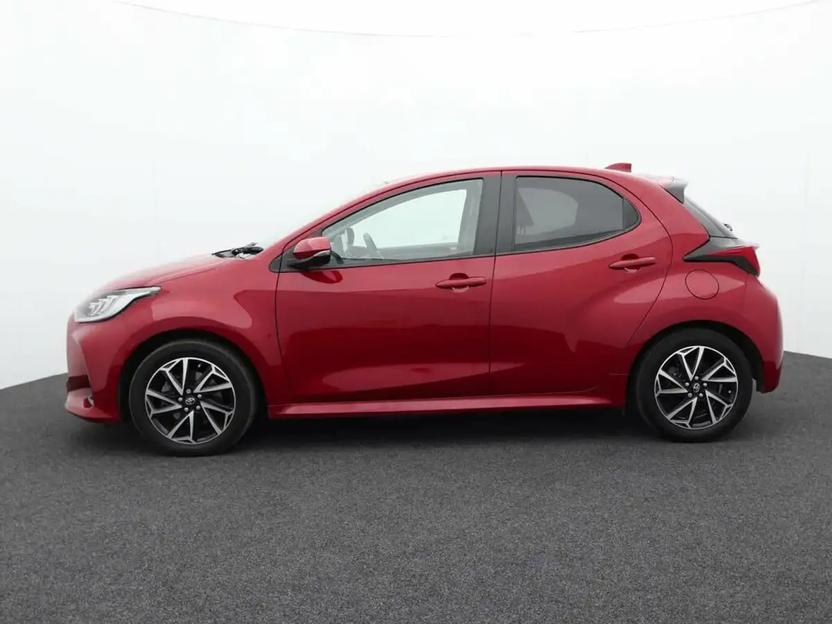 2022-toyota-yaris-15-vvt-i-design-big-4