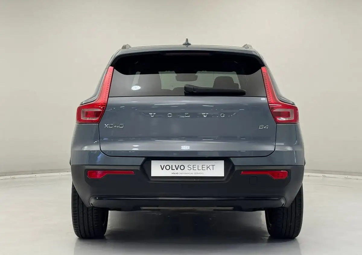 2023-volvo-xc40-20-b4-ultimate-big-6