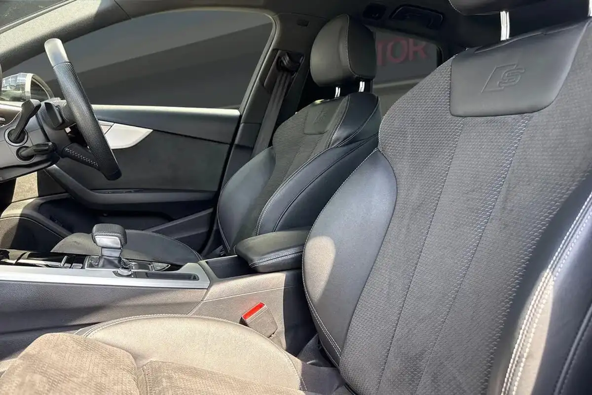 2019-audi-a4-avant-20-40-tfsi-sport-big-15
