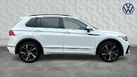 2023-volkswagen-tiguan-15-tsi-r-line-small-3