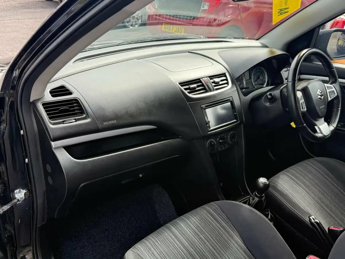 2016-suzuki-swift-12-sz-l-5d-big-20