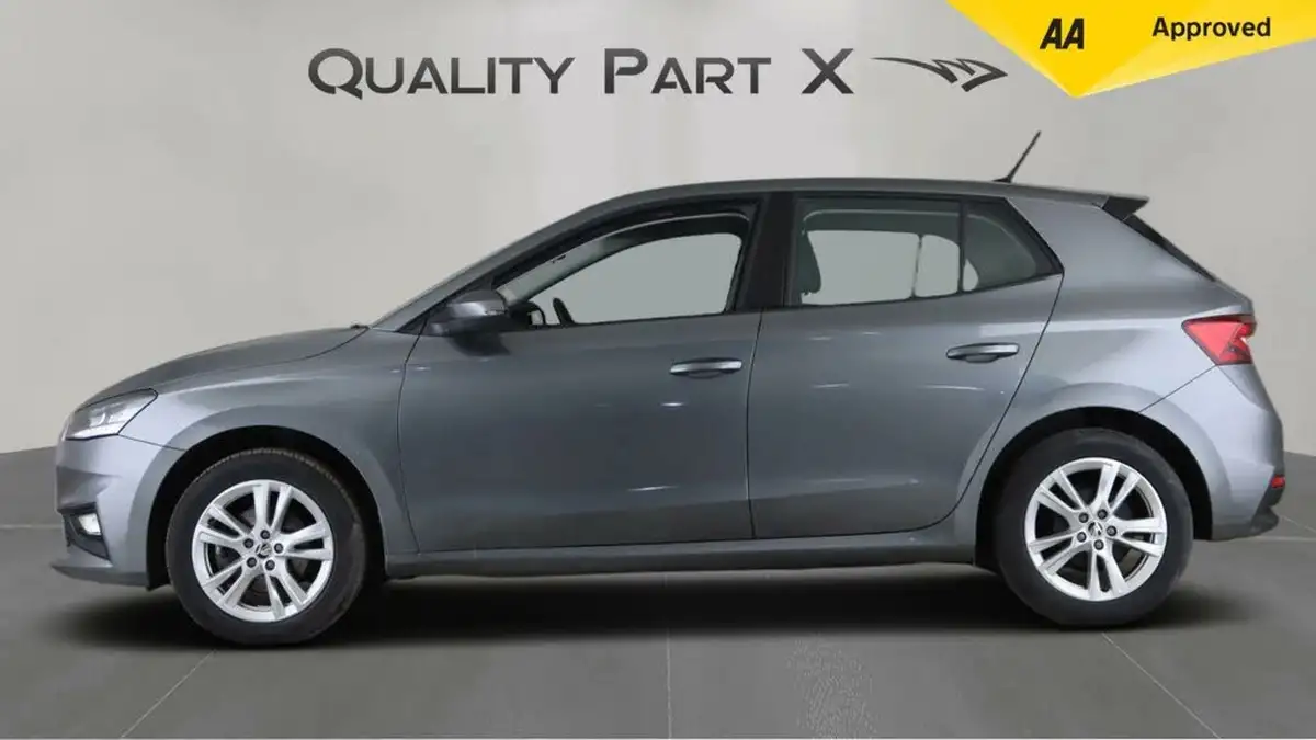 2024-skoda-fabia-10-tsi-se-comfort-116ps-big-3