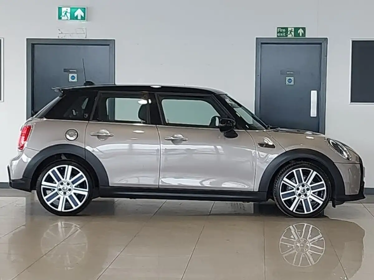 2023-mini-cooper-20-cooper-s-exclusive-premium-auto-hatchback-5d-auto-big-2