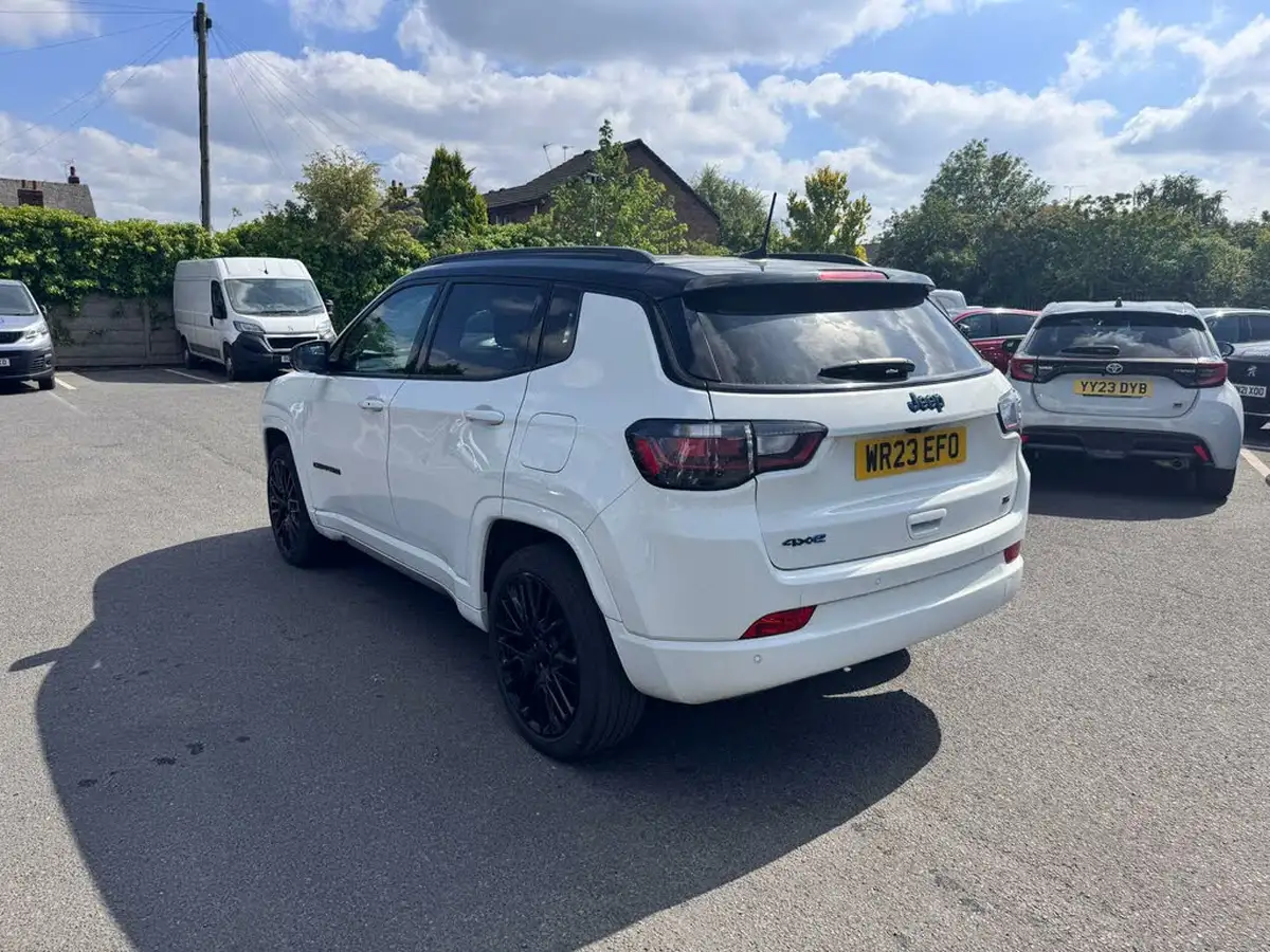 2023-jeep-compass-13-gse-s-big-2