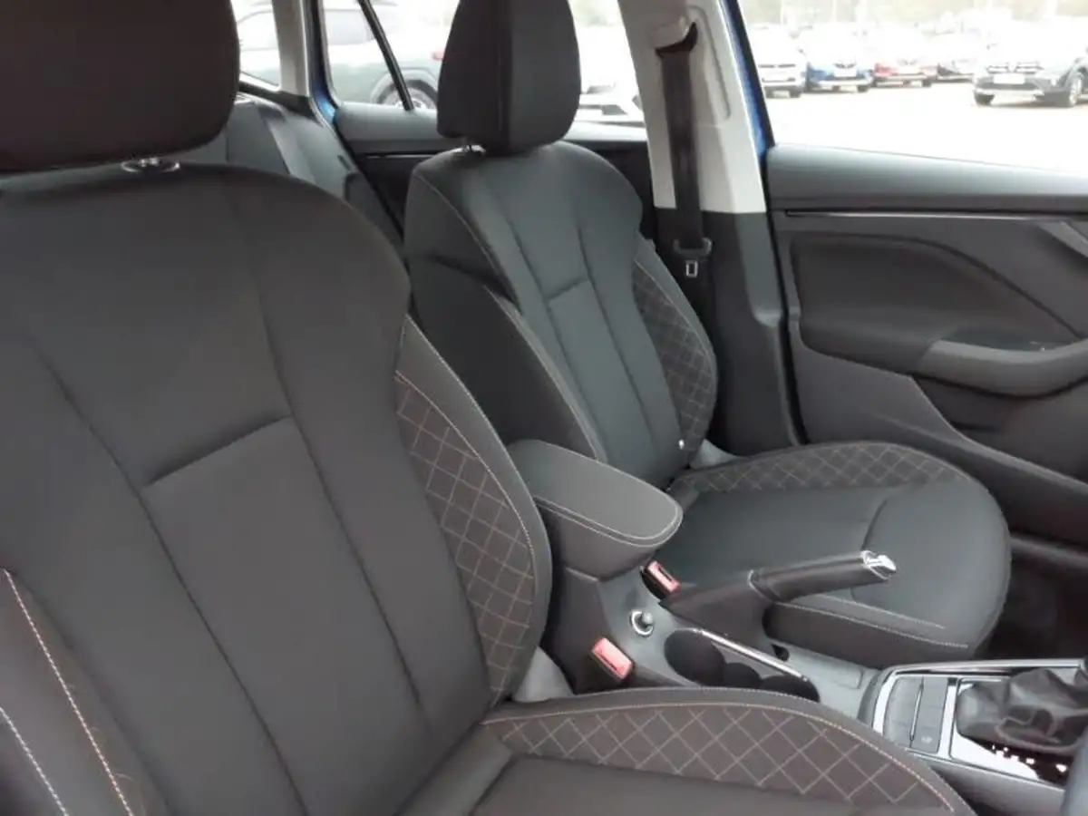 2020-skoda-kamiq-10-tsi-se-115ps-dsg-big-12