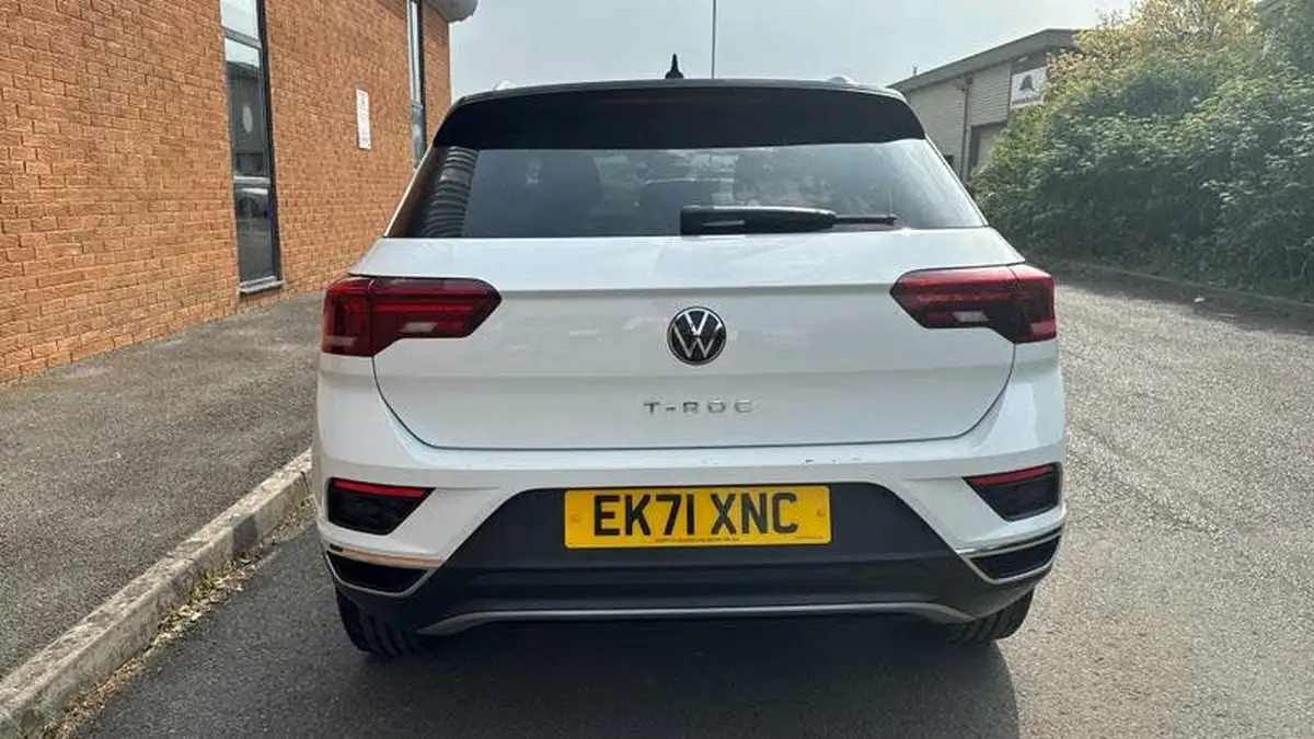 2021-volkswagen-t-roc-15-tsi-sel-dsg-big-13