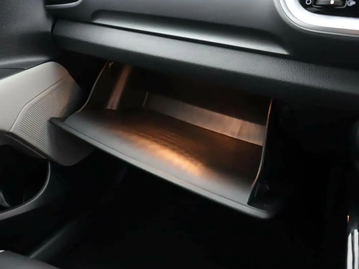 2019-kia-stonic-10-t-gdi-4-big-52