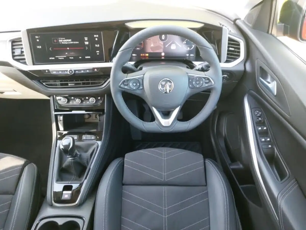 2024-vauxhall-grandland-12-ultimate-130ps-big-6