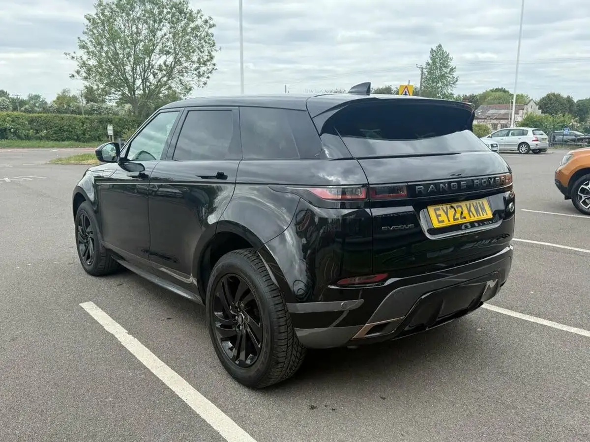 2022-land-rover-range-rover-evoque-20-d200-r-dynamic-s-big-5