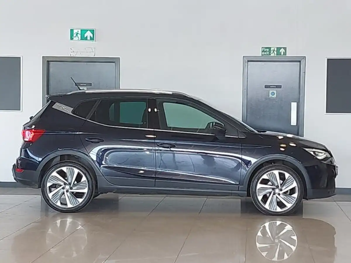 2022-seat-arona-10-tsi-fr-sport-big-2