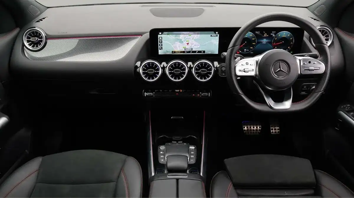 2023-mercedes-benz-gla-class-13-gla-200-amg-line-premium-station-wagon-big-13