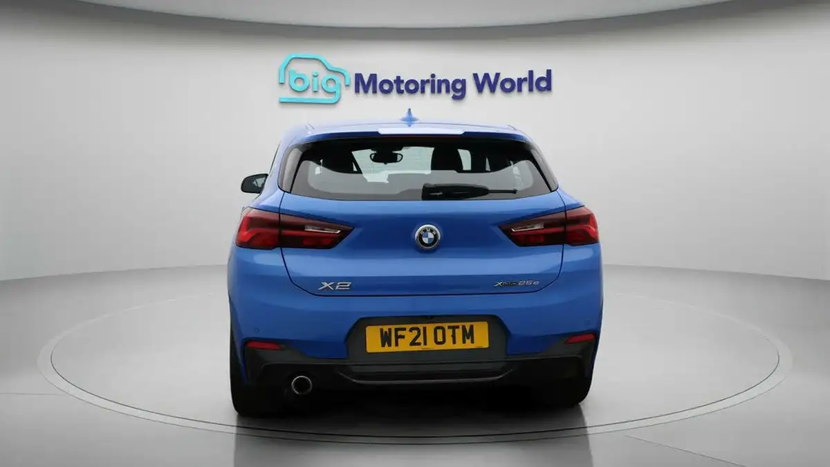 2021-bmw-x2-15-xdrive25e-m-sport-big-6