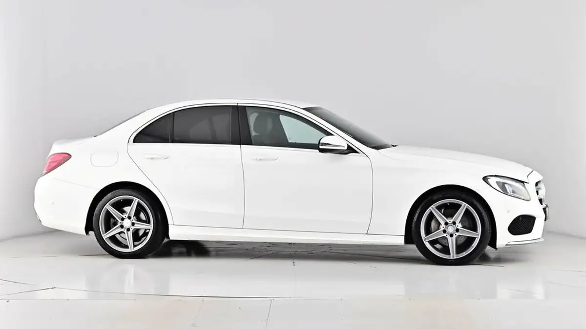 2016-mercedes-benz-c-class-21d-c220d-amg-line-170ps-ss-saloon-4d-auto-big-78