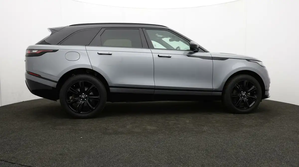 2021-land-rover-range-rover-velar-20-d200-velar-edition-big-37