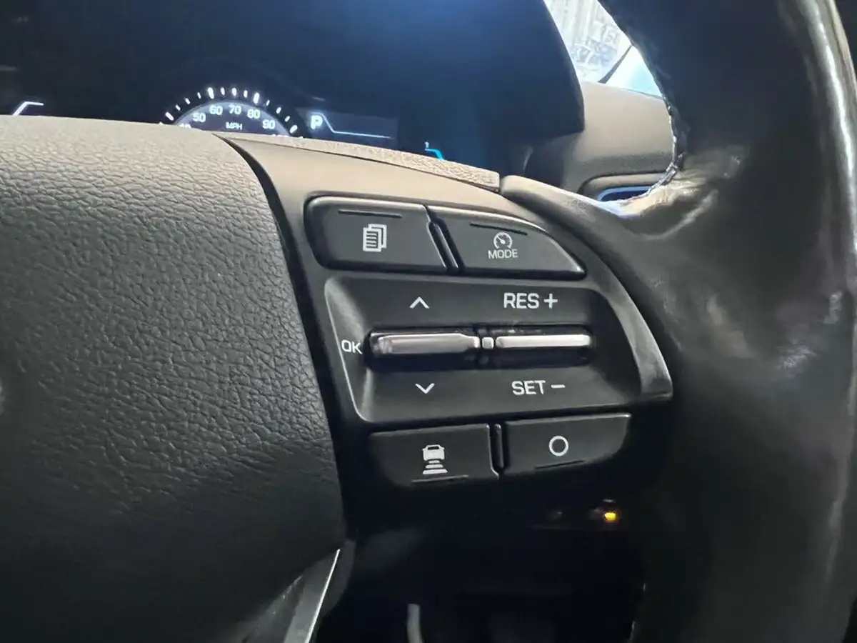 2018-hyundai-ioniq-16-gdi-premium-plug-in-hybrid-big-26