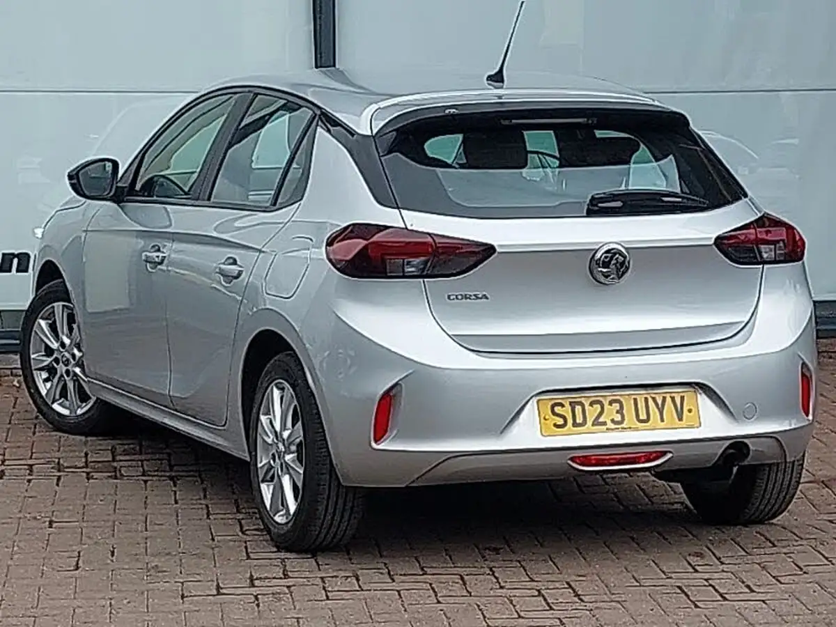 2023-vauxhall-corsa-12i-design-big-1