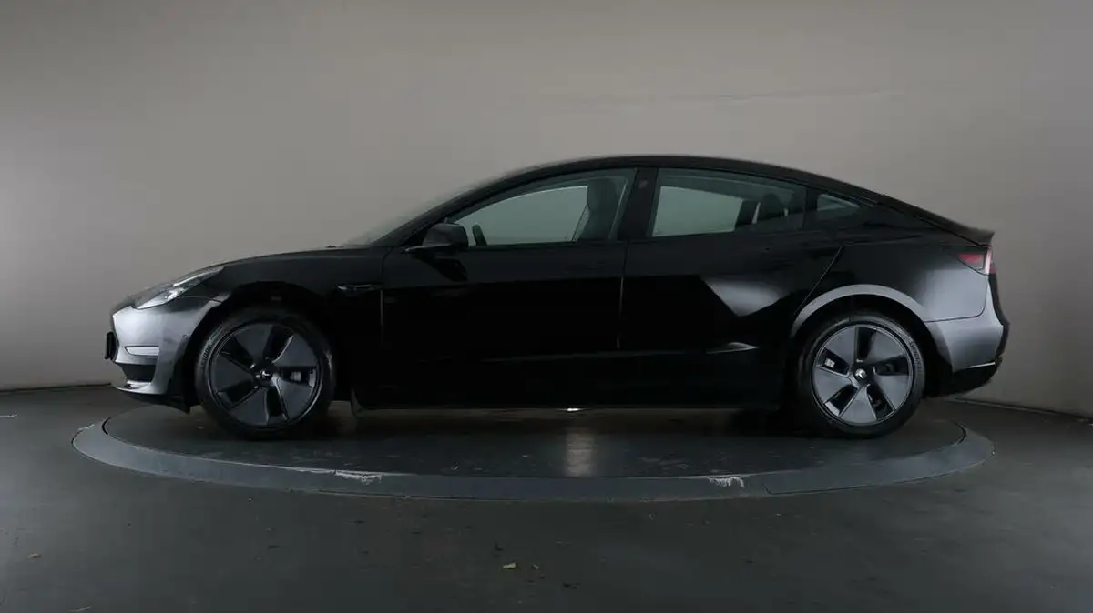 2021-tesla-model-3-e-long-range-4x4-big-37