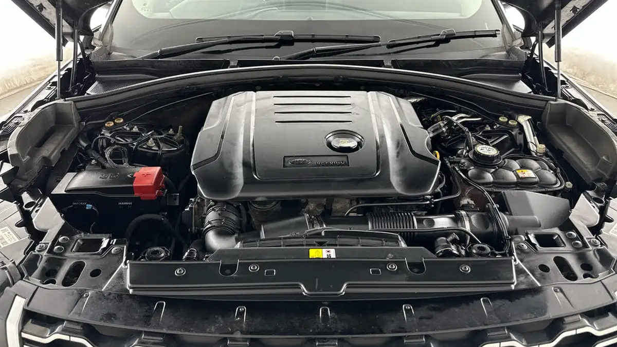 2018-land-rover-range-rover-velar-20-d180-velar-big-22