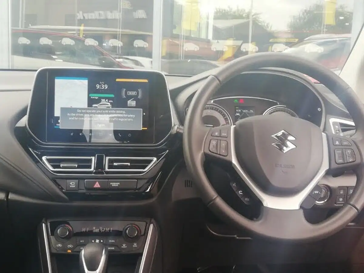 2023-suzuki-s-cross-15-ultra-allgrip-big-6