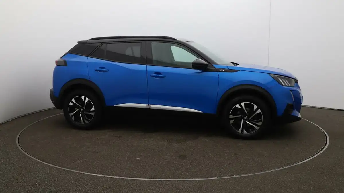 2022-peugeot-2008-suv-12-puretech-gt-big-48