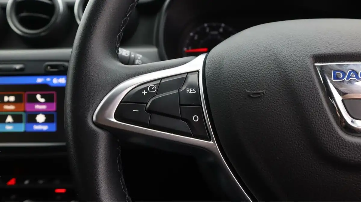 2020-dacia-duster-13-tce-prestige-130bhp-ss-big-24