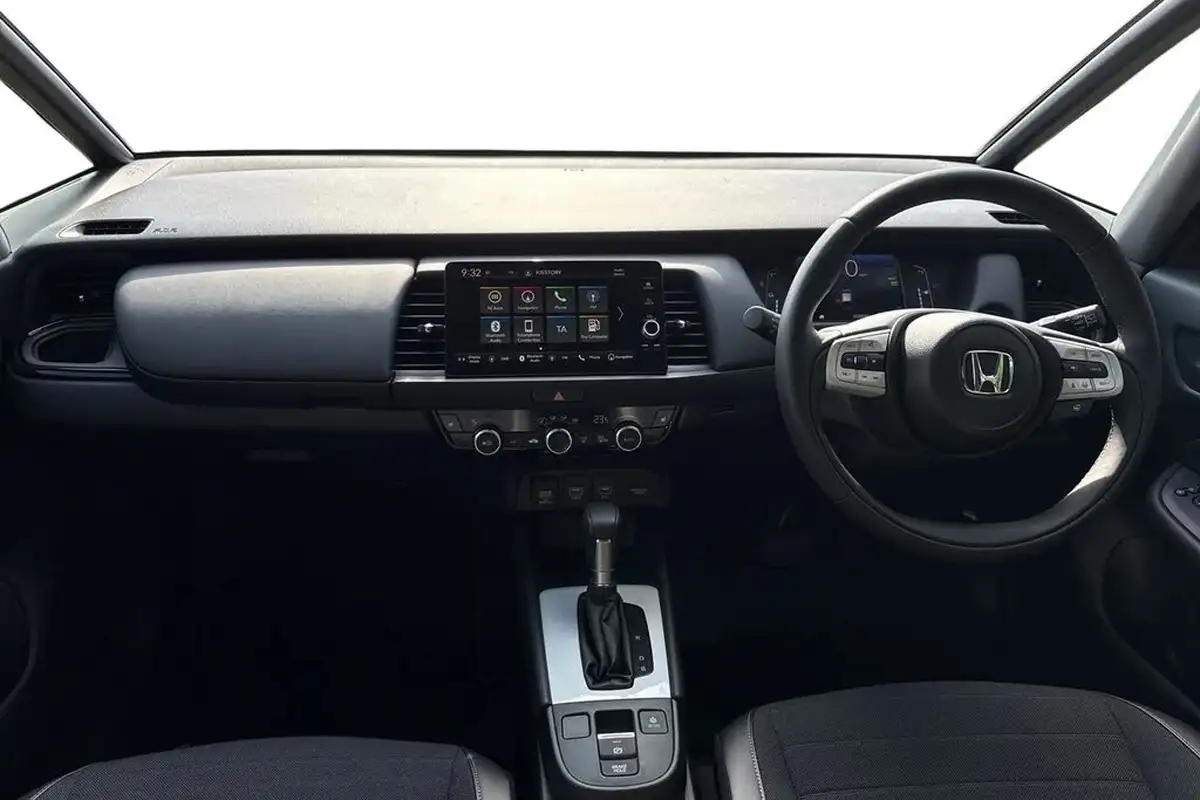2023-honda-jazz-15-i-mmd-crosstar-advance-big-15