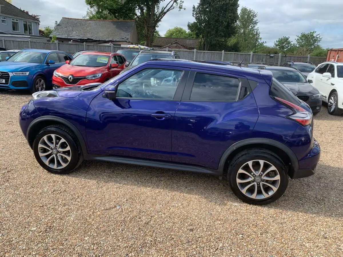 2017-nissan-juke-16-tekna-117ps-1598cc-xtronic-cvt-big-3