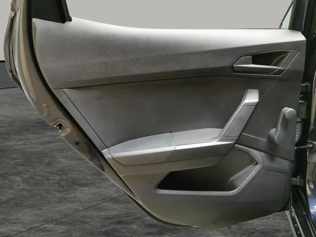 2022-seat-ibiza-10-tsi-se-technology-big-32