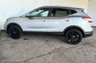 2015-nissan-qashqai-16-tekna-small-4