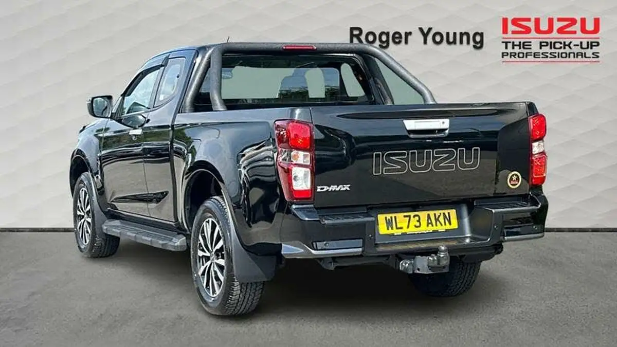 2023-isuzu-d-max-19td-dl20-extended-big-1