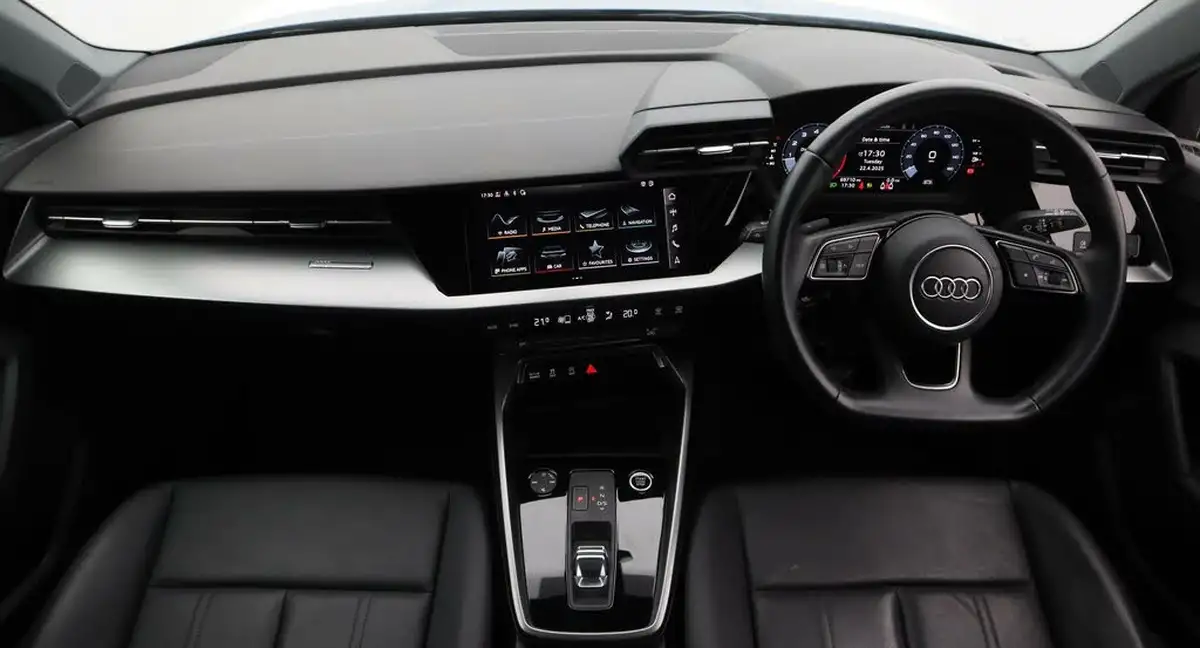 2022-audi-a3-15-35-tfsi-sportback-5d-s-tronic-big-13