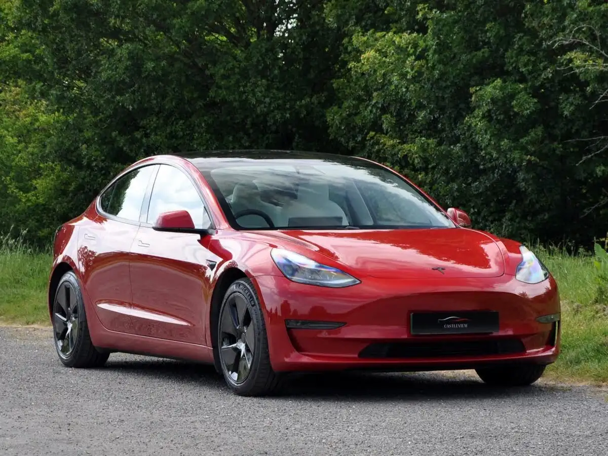 2021-tesla-model-3-e-long-range-4x4-big-64