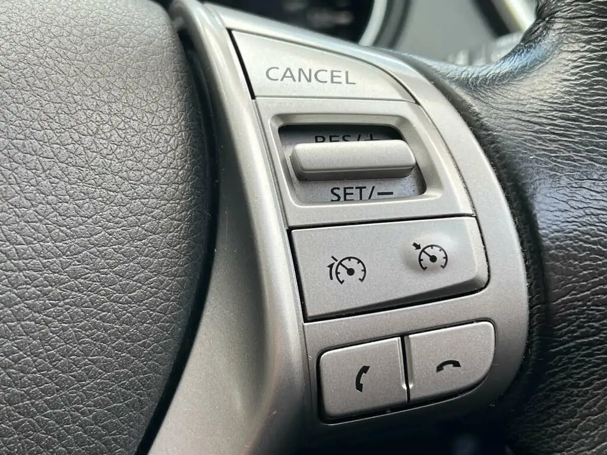 2017-nissan-x-trail-20dci-tekna-4x4-big-56
