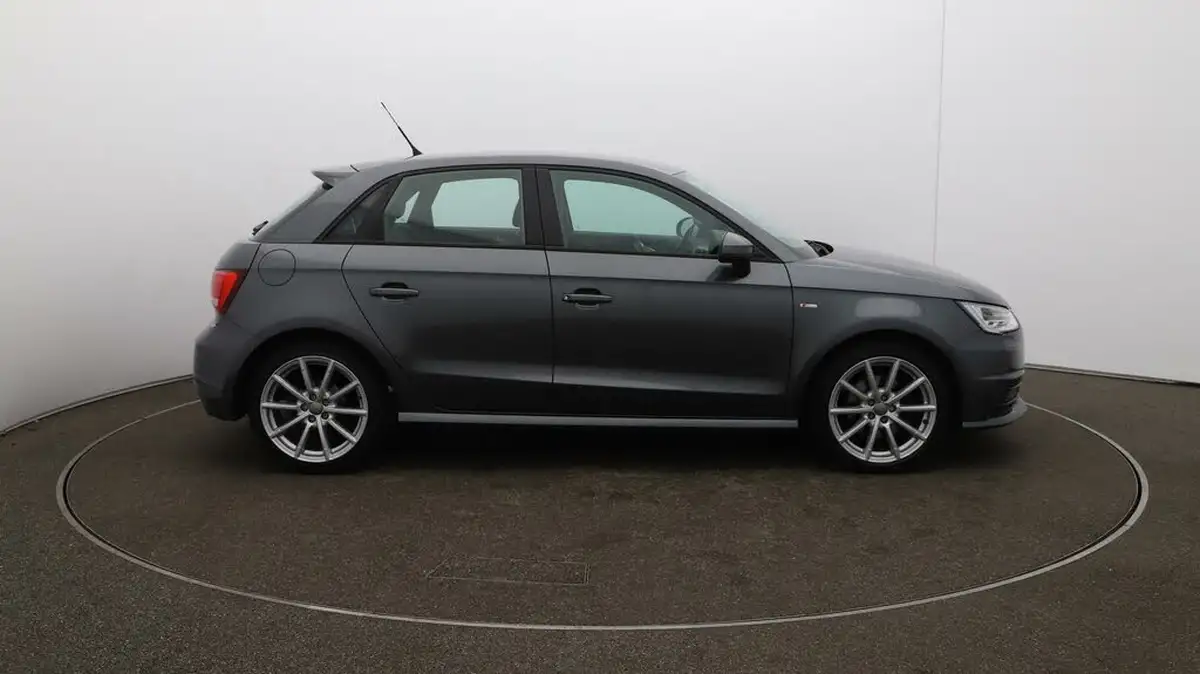 2017-audi-a1-16tdi-s-line-sportback-5d-big-45