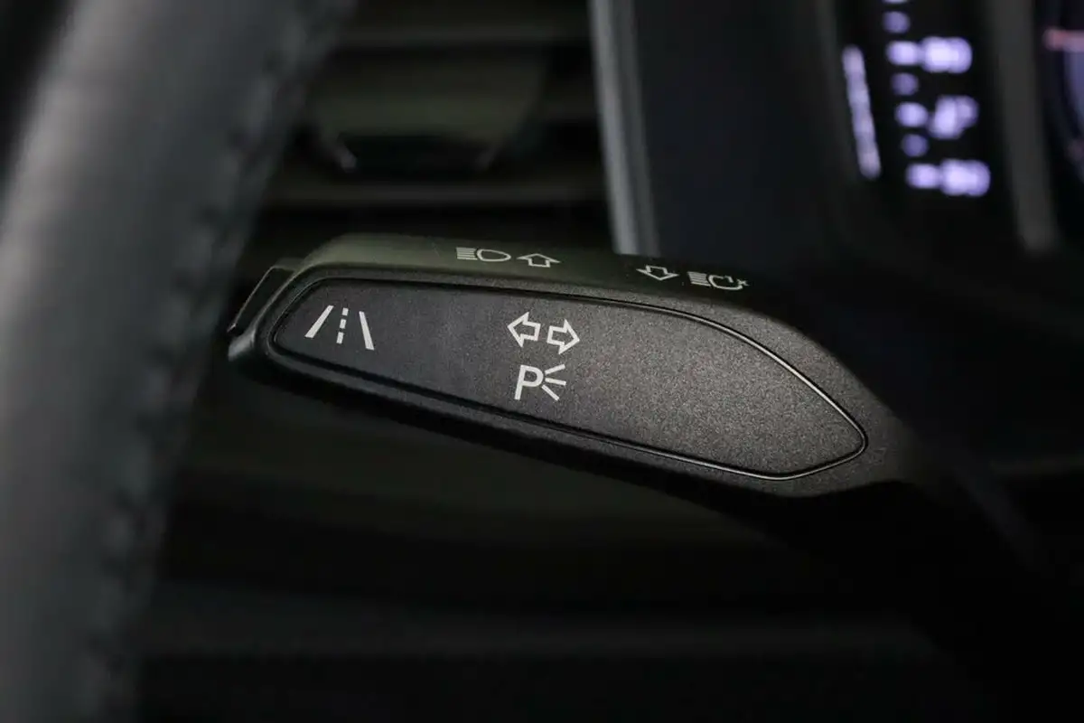 2020-audi-a1-10-25-tfsi-technik-big-21