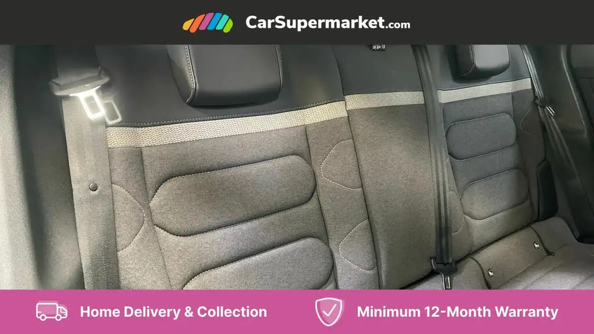 2023-citroen-c4-12-puretech-sense-plus-eat8-big-5