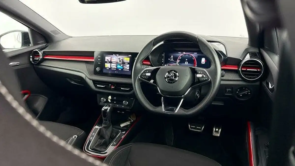 2023-skoda-fabia-15-tsi-monte-carlo-big-25