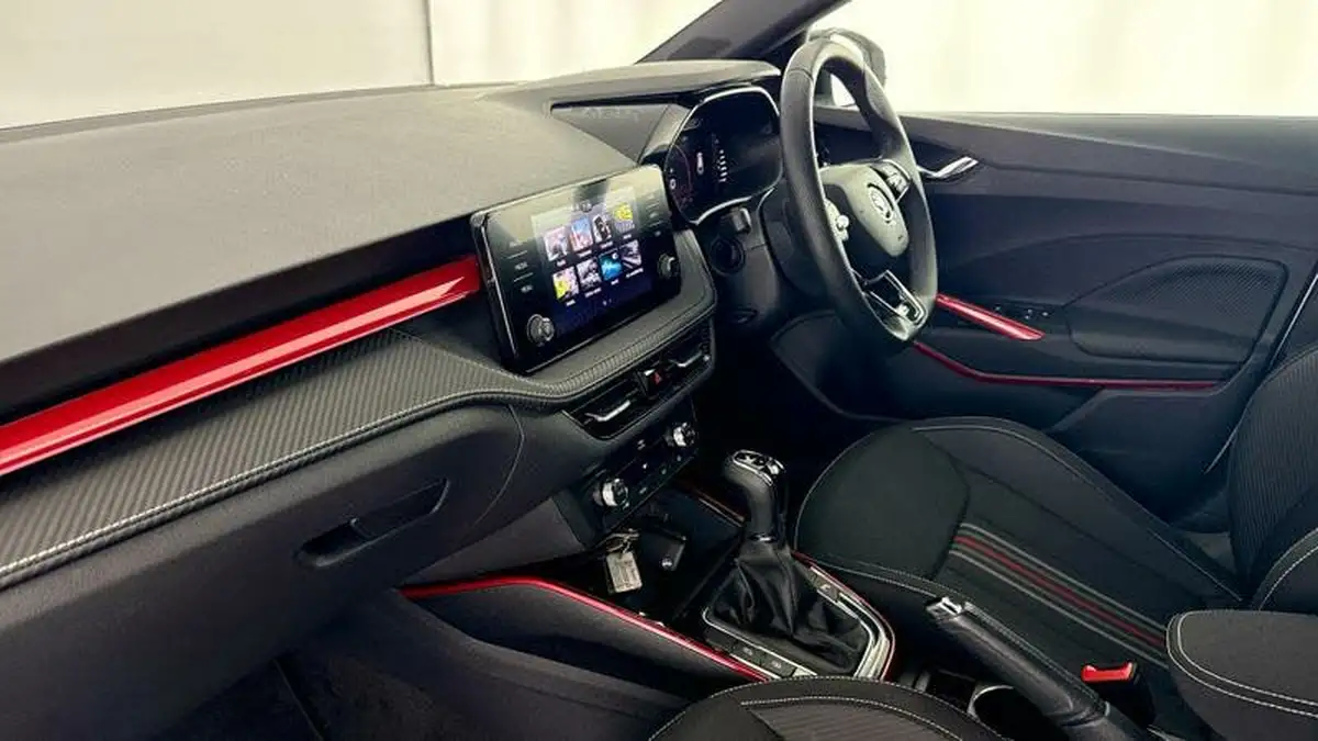 2023-skoda-fabia-15-tsi-monte-carlo-big-1