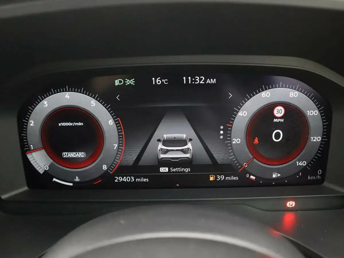 2022-nissan-qashqai-13-dig-t-tekna-140ps-mild-hybrid-big-18