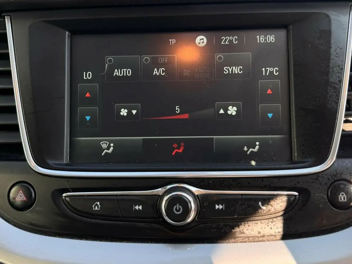 2019-vauxhall-grandland-x-12-se-ss-big-41