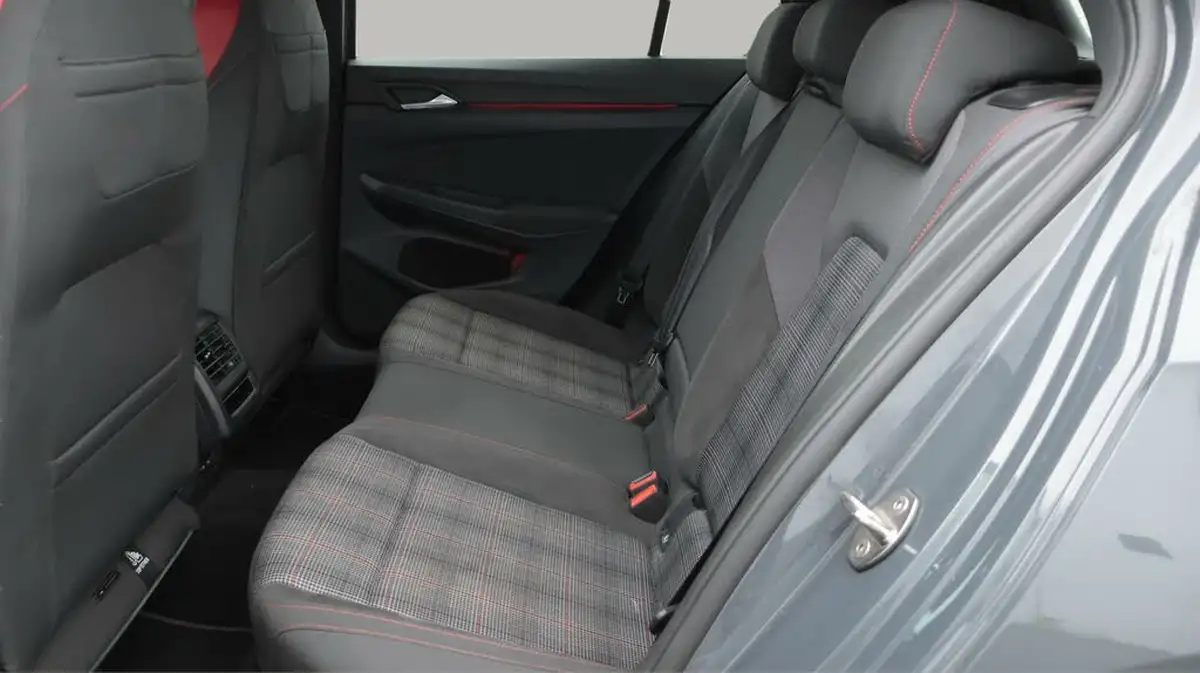 2022-volkswagen-golf-20-tsi-gti-dsg-big-16