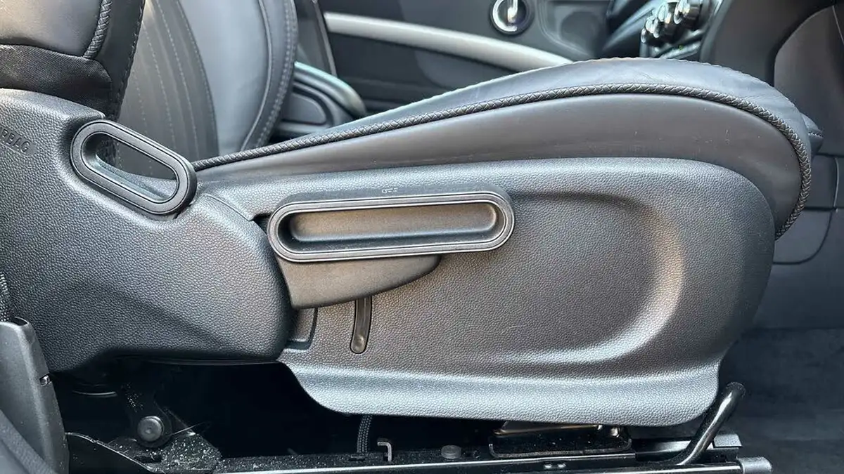 2023-mini-countryman-15-cooper-exclusive-premium-big-27