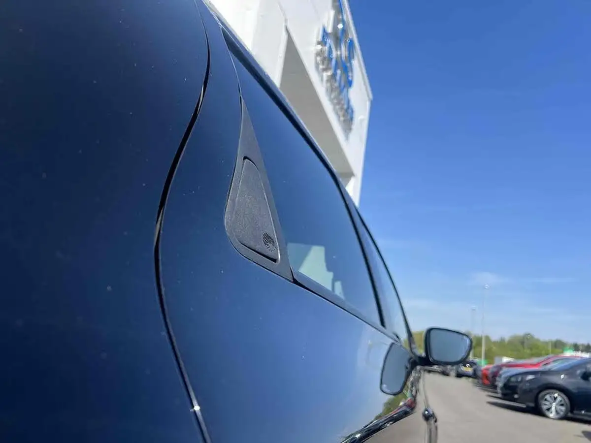 2020-renault-zoe-e-i-gt-line-big-38