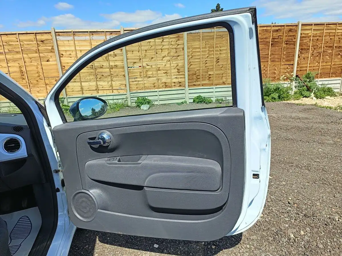 2009-fiat-500-12-pop-big-27