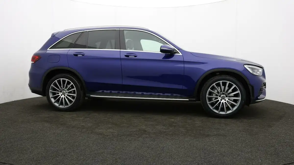 2022-mercedes-benz-glc-class-20d-glc300d-amg-line-premium-245ps-coupe-5d-1950cc-big-41