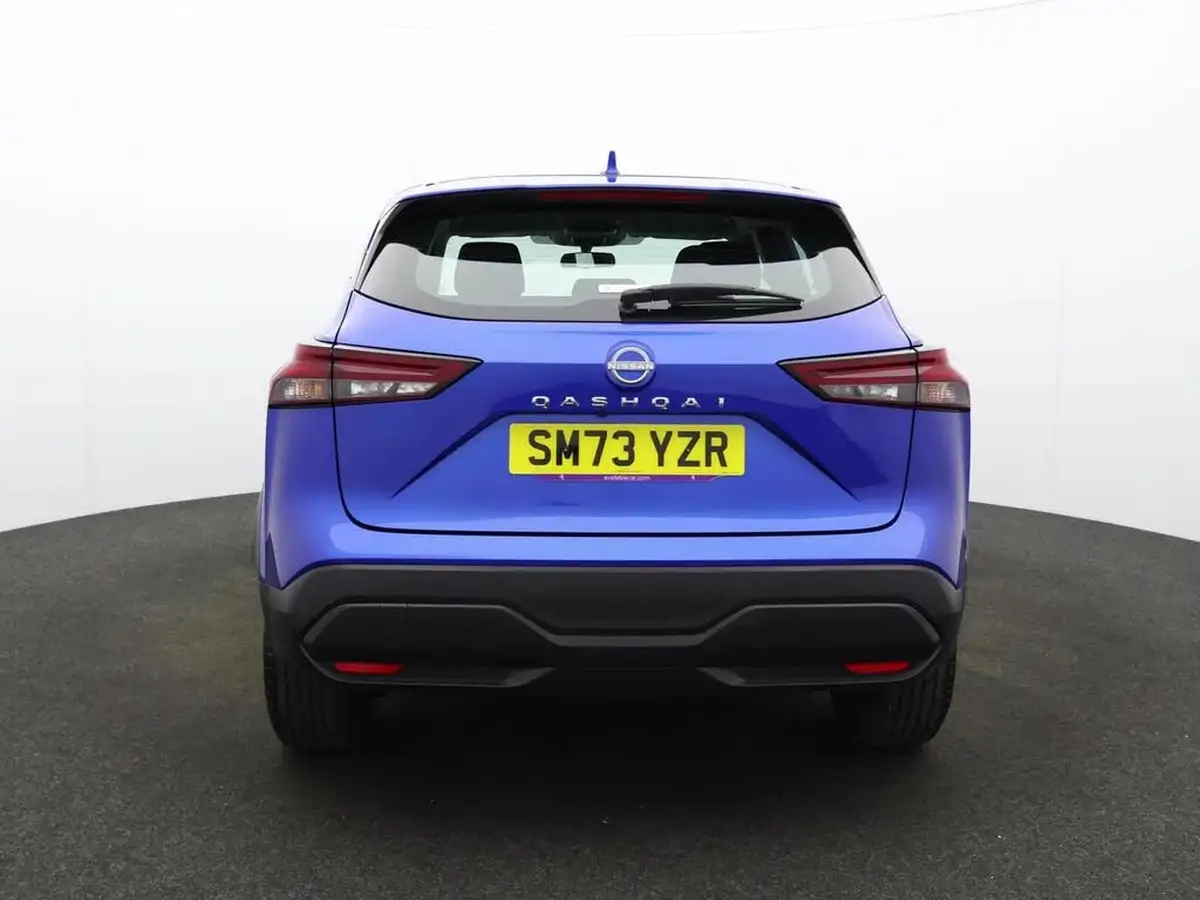 2023-nissan-qashqai-13-dig-t-acenta-premium-140ps-big-3